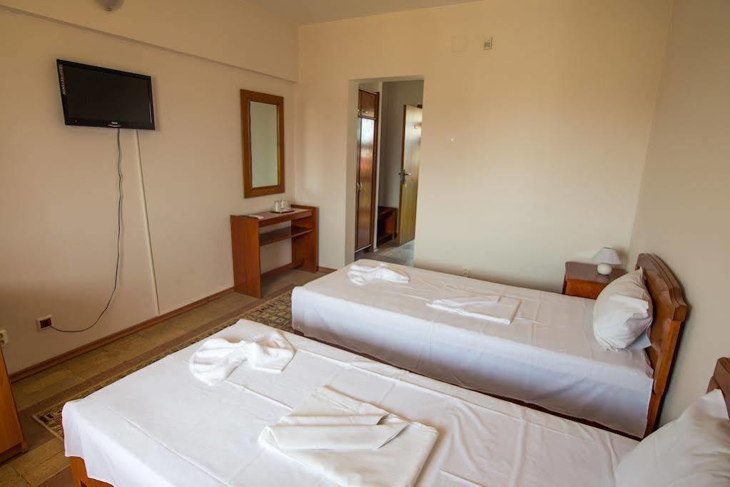 Hostel Nova Route 那沃达利 外观 照片